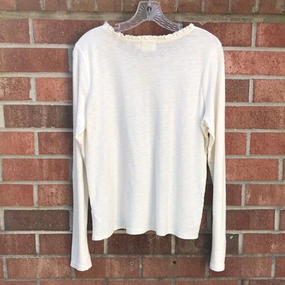 Nation LTD Long Sleeve Off White Ruffle Neck T-Shirt sz Large - Picture 3 of 11